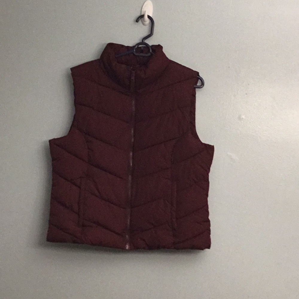 Aeropostale Women's Brown Puffer Vest